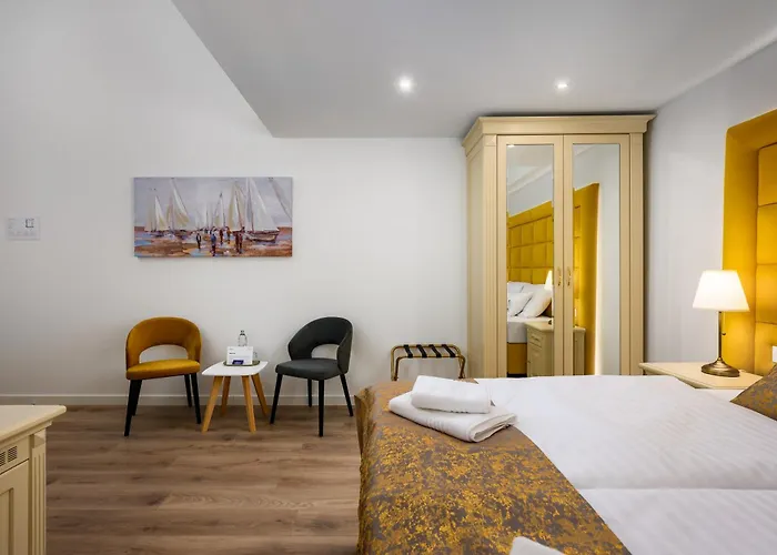 Boutique Hotel Golden Key - Porec - Bed & Breakfast